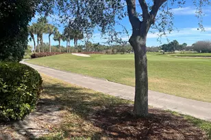 4194 Imperial Isle Dr, Lake Worth, FL 33449 - Photo 5