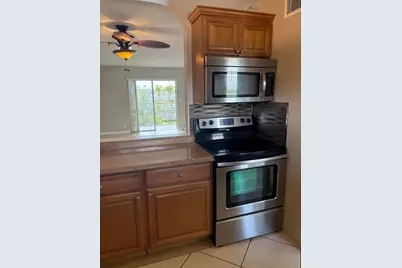 2770 S Garden Drive #304, Lake Worth, FL 33461 - Photo 3