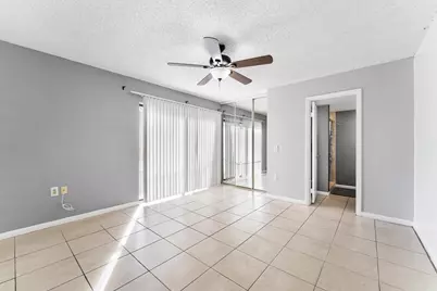 2410 24th Way, West Palm Beach, FL 33407 - Photo 19