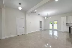 655 SW Seagull Terrace, Port Saint Lucie, FL 34953 - Photo 9