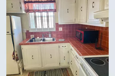 719 Lori Drive #307, Lake Worth Beach, FL 33461 - Photo 3