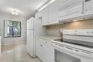 150 Pineview Rd, Jupiter, FL 33469 - Photo 9