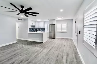 29 Burgundy A, Delray Beach, FL 33484 - Photo 9