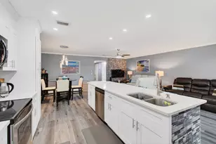 1320 High Point Pl S, Delray Beach, FL 33445 - Photo 17