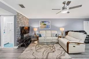 1320 High Point Pl S, Delray Beach, FL 33445 - Photo 25