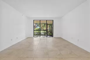 800 Uno Lago Dr, North Palm Beach, FL 33408 - Photo 17