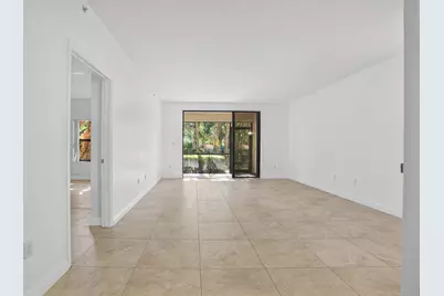 800 Uno Lago Drive #102, Juno Beach, FL 33408 - Photo 7