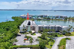 221 NE Plantation Rd, Stuart, FL 34996 - Photo 27