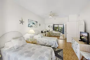 221 NE Plantation Rd, Stuart, FL 34996 - Photo 23