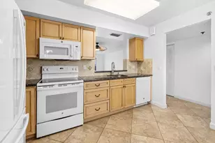 7380 S Oriole Blvd, Delray Beach, FL 33446 - Photo 15