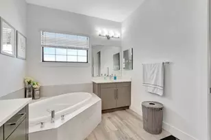 2828 Gin Berry Way, West Palm Beach, FL 33401 - Photo 41