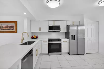 5778 Crystal Shores Drive #406, Boynton Beach, FL 33437 - Photo 9