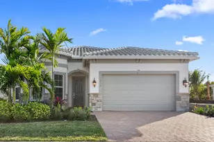 10717 Northbrook Cir, Palm Beach Gardens, FL 33412 - Photo 1