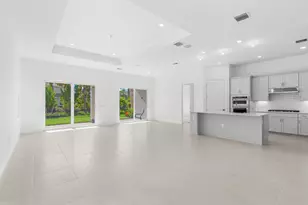 10717 Northbrook Cir, Palm Beach Gardens, FL 33412 - Photo 5