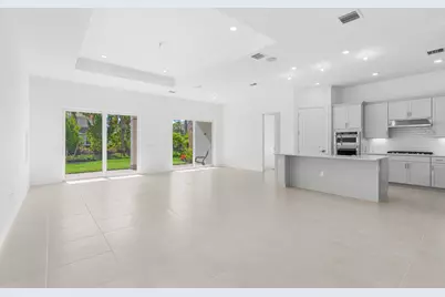 10717 Northbrook Circle, Palm Beach Gardens, FL 33412 - Photo 5