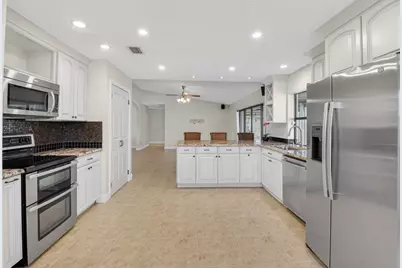 21911 Satinwood Drive, Boca Raton, FL 33428 - Photo 17