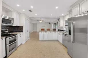 21911 Satinwood Dr, Boca Raton, FL 33428 - Photo 17