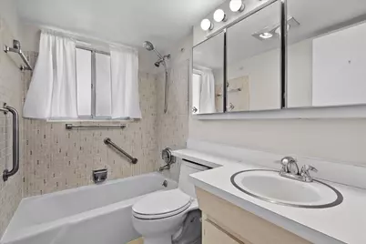 2004 Lake Osborne Drive #1, Lake Worth Beach, FL 33461 - Photo 15