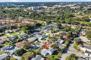 379 NW 23rd St, Boca Raton, FL 33431 - Photo 57