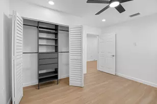 379 NW 23rd St, Boca Raton, FL 33431 - Photo 39