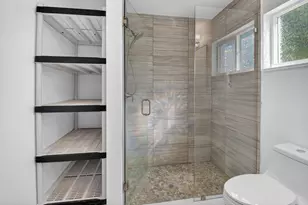 379 NW 23rd St, Boca Raton, FL 33431 - Photo 17