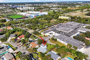 379 NW 23rd St, Boca Raton, FL 33431 - Photo 59