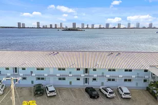 100 Wettaw Ln, North Palm Beach, FL 33408 - Photo 5