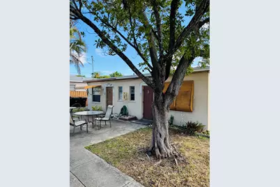1101 N Federal Highway #3, Lake Worth Beach, FL 33460 - Photo 1