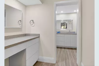 7484 La Paz Boulevard #103, Boca Raton, FL 33433 - Photo 29