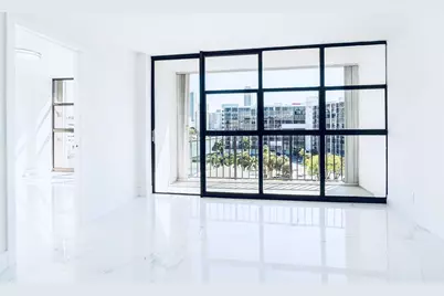 600 Parkview Drive #718, Hallandale Beach, FL 33009 - Photo 5