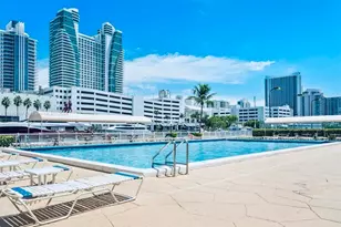 600 Parkview Dr, Hallandale Beach, FL 33009 - Photo 43