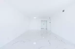 600 Parkview Dr, Hallandale Beach, FL 33009 - Photo 13