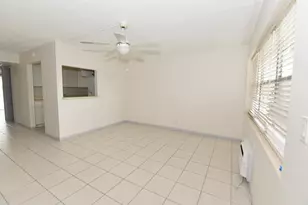 164 Andover G, West Palm Beach, FL 33417 - Photo 3