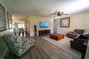 2131 Mark Dr, Lake Worth, FL 33461 - Photo 7