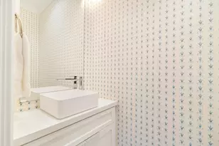 216 Sandpiper Dr, Palm Beach, FL 33480 - Photo 33