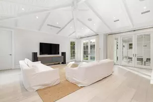 216 Sandpiper Dr, Palm Beach, FL 33480 - Photo 11