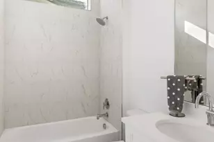 129 SE Strada Cervaro, Port Saint Lucie, FL 34952 - Photo 11