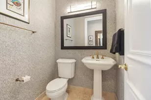 624 Hermitage Cir, Palm Beach Gardens, FL 33410 - Photo 23