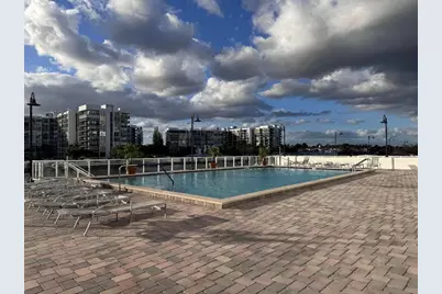 3000 S Ocean Drive #908, Hollywood, FL 33019 - Photo 11