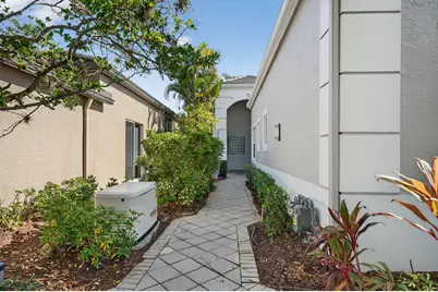 16076 Villa Vizcaya Place, Delray Beach, FL 33446 - Photo 47