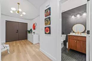 2451 NE 199th St, Miami, FL 33180 - Photo 23