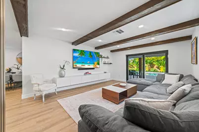 2451 NE 199th Street, Miami, FL 33180 - Photo 15