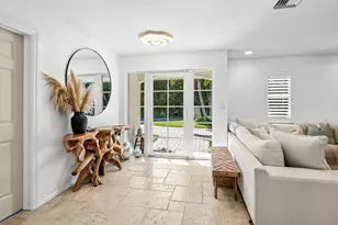 150 Periwinkle Dr, Hypoluxo, FL 33462 - Photo 5