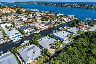 150 Periwinkle Dr, Hypoluxo, FL 33462 - Photo 23