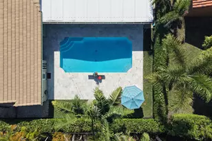 10299 Hunt Club Ln, Palm Beach Gardens, FL 33418 - Photo 47