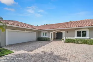 10539 Pine Tree Terrace, Boynton Beach, FL 33436 - Photo 3