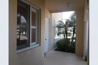 37 Harbour Isle Drive E #106, Fort Pierce, FL 34949 - Photo 1