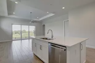 12465 SW Sunrise Lk Ter, Port Saint Lucie, FL 34987 - Photo 13