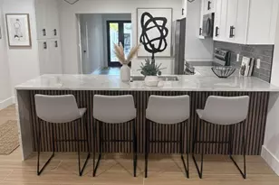 3900 Kenas St, West Palm Beach, FL 33403 - Photo 9