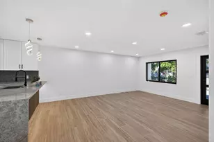 3900 Kenas St, West Palm Beach, FL 33403 - Photo 11